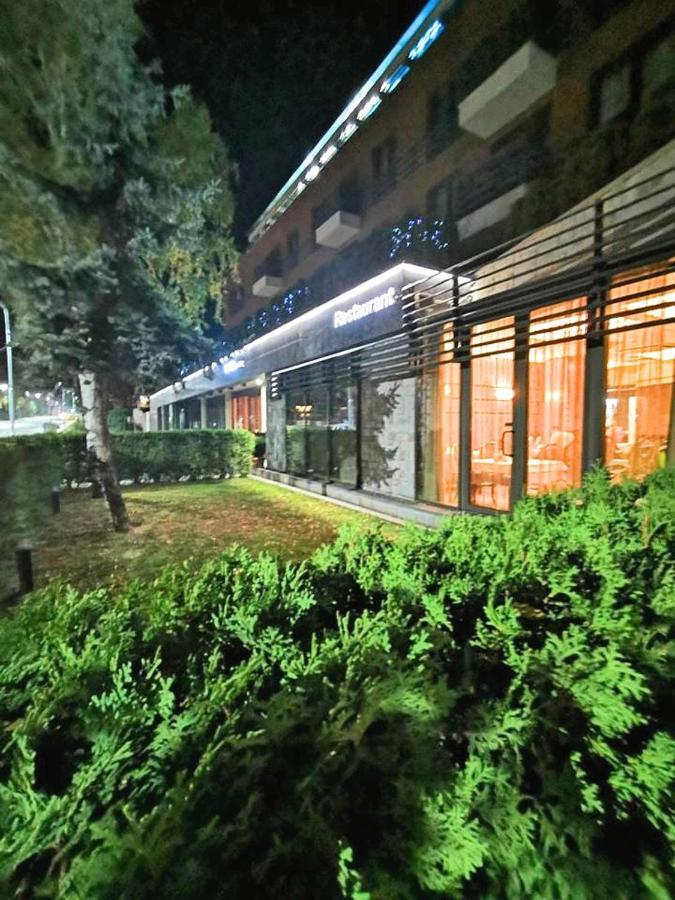 Aqua Viva Spa Hotel ヴェリングラード エクステリア 写真